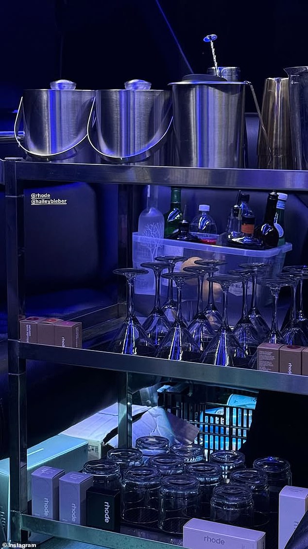 Guests were seemingly transported to the final location in Palm Springs in a spacious party bus - where they enjoyed drinks and snacks