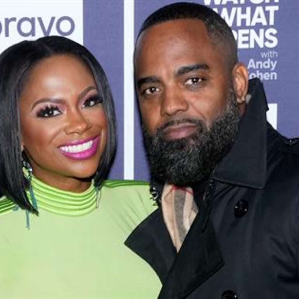 'Real Housewives of Atlanta' Alum Kandi Burruss and Todd Tucker Split After 11 Years of Marriage – E! News 'Real Housewives of Atlanta' Alum Kandi Burruss and Todd Tucker Split After 11 Years of Marriage - E! News