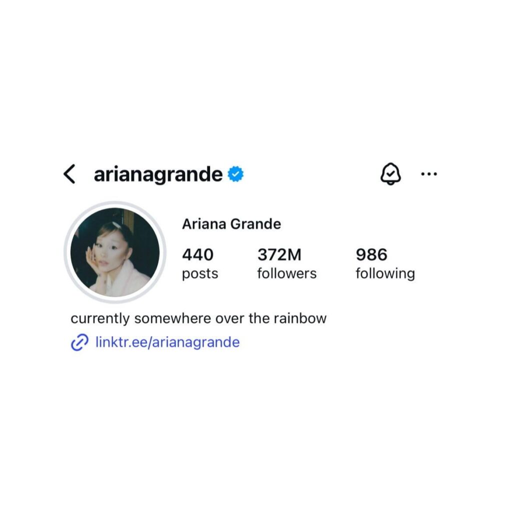 Ariana Grande has updated her profile picture on Instagram, leaving the Wicked era