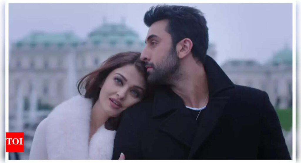 Ranbir Kapoor once revealed that Aishwarya Rai Bachchan didn’t treat him like a kid on the sets of ‘Aa Ab Laut Chalen’ | Hindi Movie News