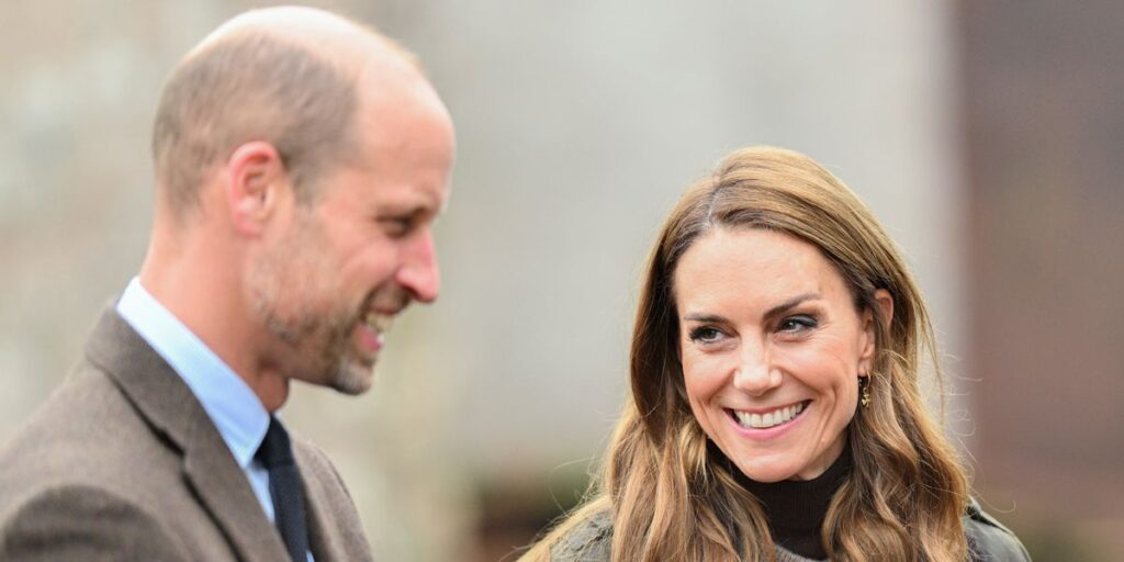 Kate Middleton and Prince William throw party for builders to celebrate Forest Lodge move
