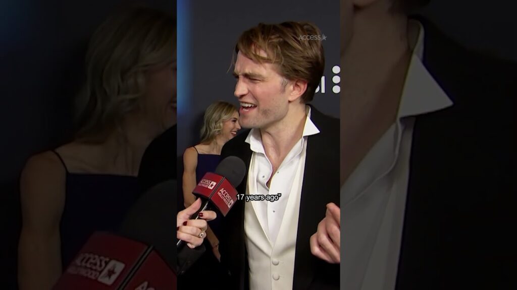 Jennifer Lawrence Reveals The ‘Humiliating’ Way She Got Close With Costar Robert Pattinson Jennifer Lawrence Reveals The ‘Humiliating’ Way She Got Close With Costar Robert Pattinson