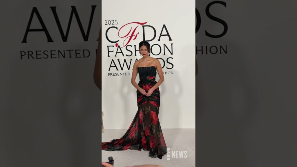 Ee can't stop thinking about how good Nina Dobrev looked at the CFDA Fashion Awards. ❤️