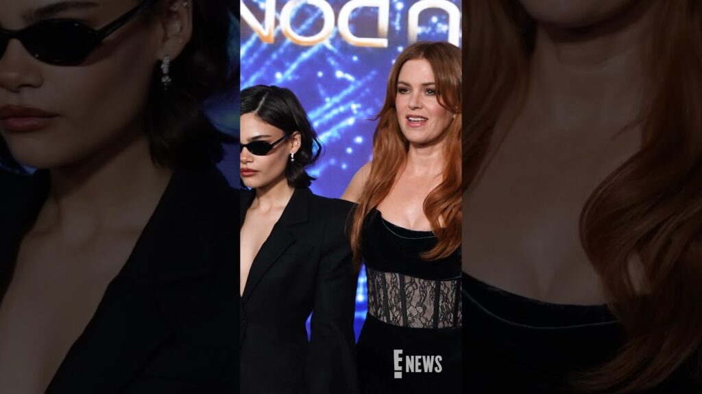 No magic tricks here, just Ariana Greenblatt and Isla Fisher glowing in London. 😍