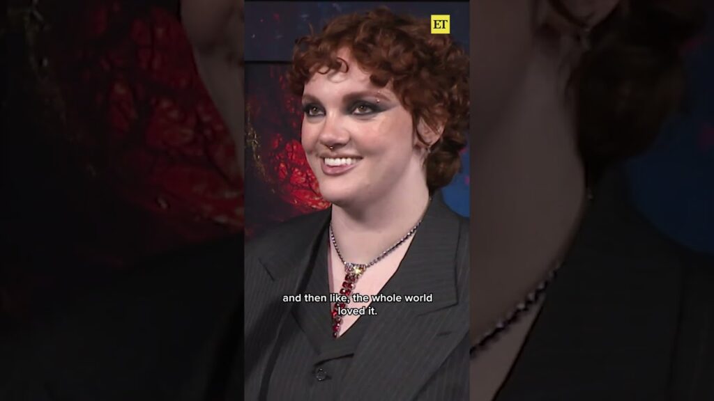 Shannon Purser Reacts to the Barb Love #wicked #shannonpurser