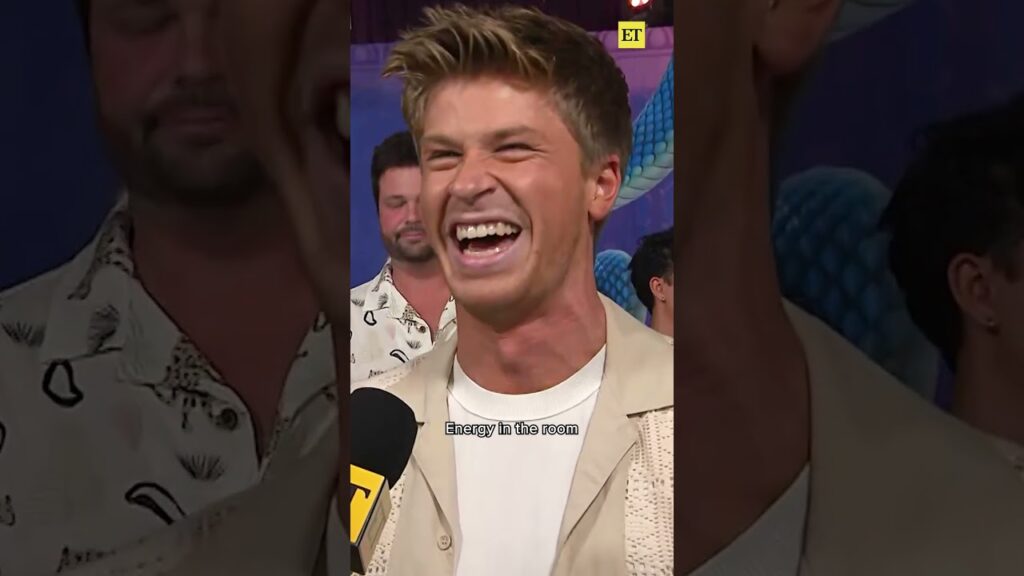 Robert Irwin Reacts to Fans Shipping Him With Xochitl Gomez After ‘DWTS’ #robertirwin #zootopia2