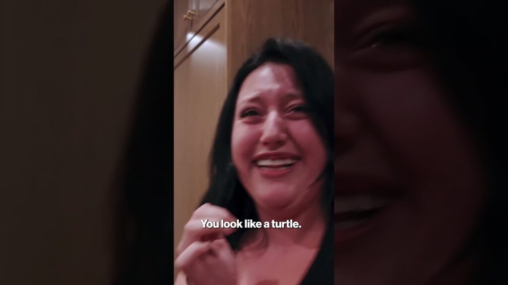 Jelly Roll shocks daughter after shaving face for first time in a decade #shorts Jelly Roll shocks daughter after shaving face for first time in a decade #shorts
