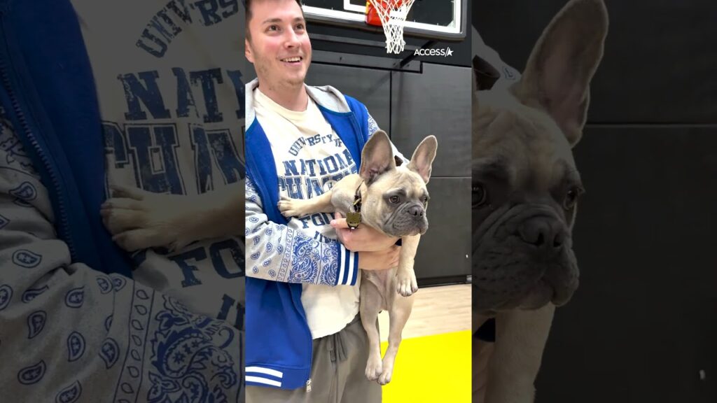 Snoop Dogg Brings His Puppy To Play Ball