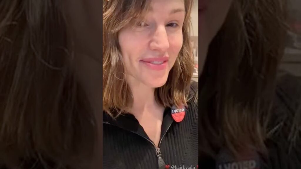 53 Year Old Jennifer Garner Looks UNRECOGNIZABLE In New Photos