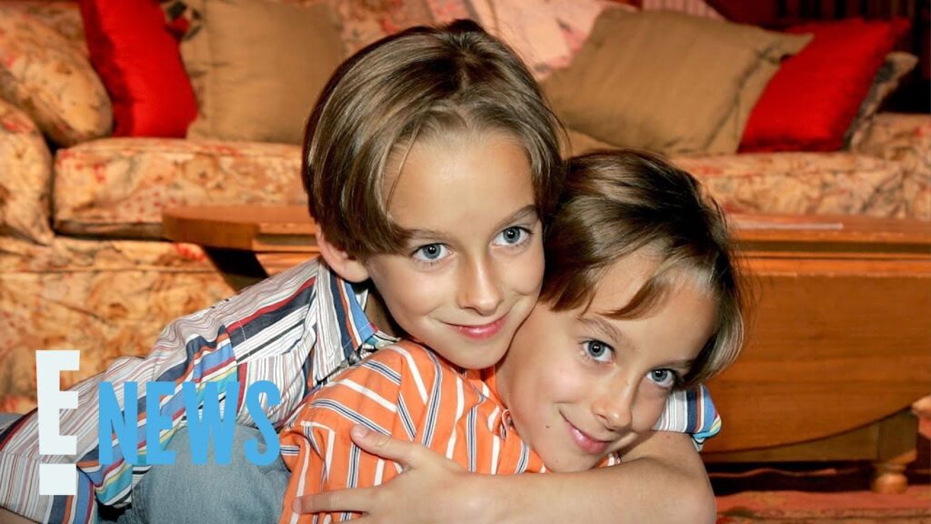 ‘Everybody Loves Raymond’ Reunion Honors Late Child Star Sawyer Sweeten | E! News