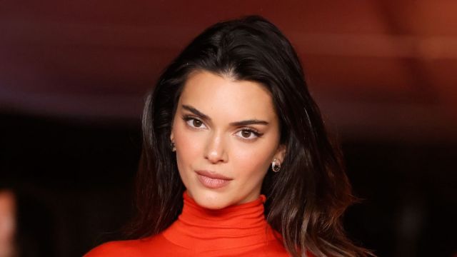 Kendall Jenner in Red Dress Has Fans Asking for ‘Mercy’ Yahoo entertainment home