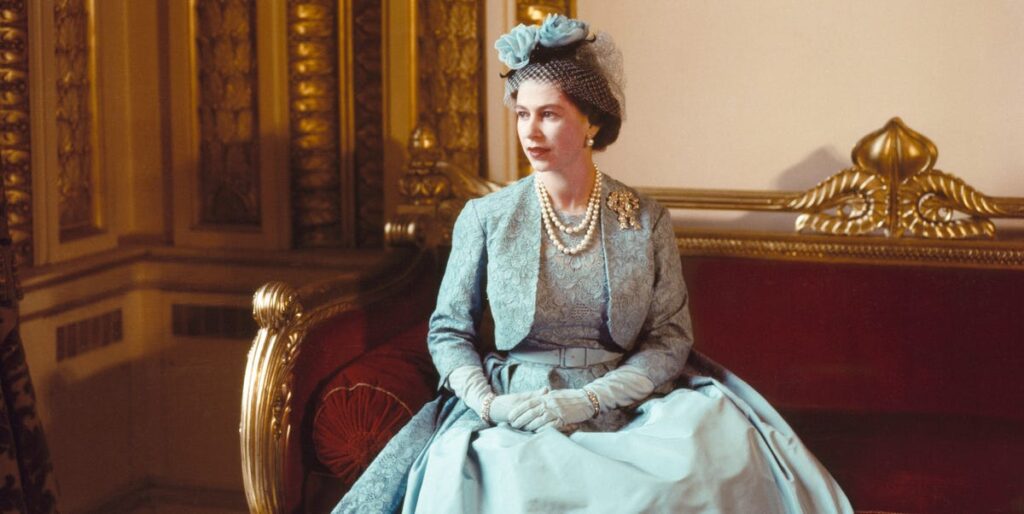 Buckingham Palace to Display Largest-Ever Exhibit of Queen Elizabeth’s Fashion in 2026 Buckingham Palace to Display Largest-Ever Exhibit of Queen Elizabeth's Fashion in 2026