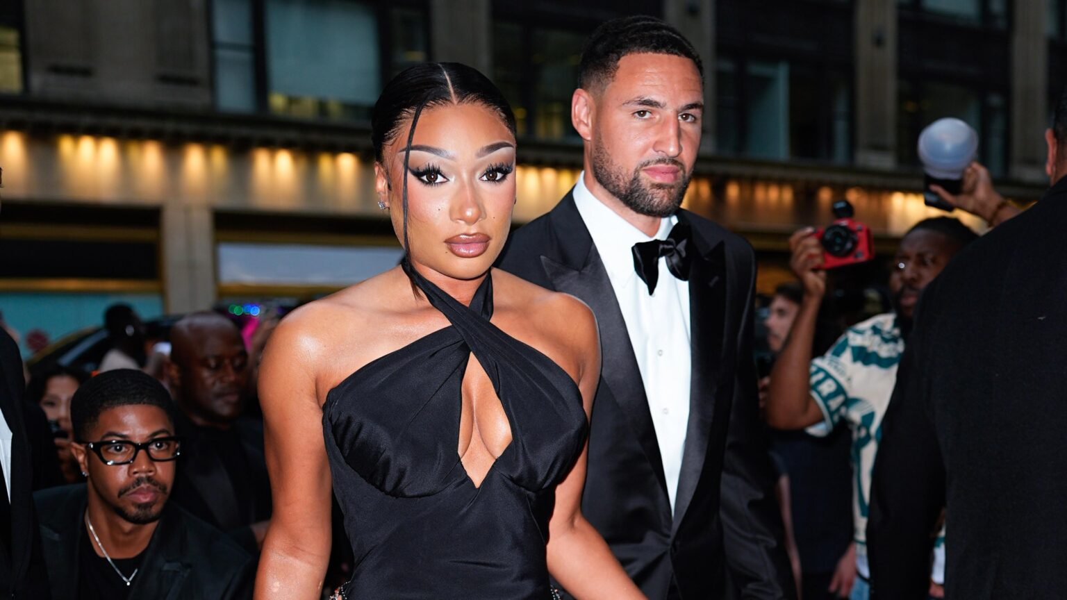 Klay Thompson Apologizes to Megan Thee Stallion for Being Late to Airport on Video