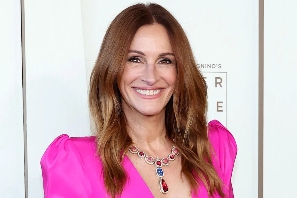 Julia Roberts Celebrates Twins Hazel and Phinnaeus’ 21st Birthday with Rare Photo: ‘That Was Fast’ Julia Roberts Celebrates Twins Hazel and Phinnaeus' 21st Birthday with Rare Photo: 'That Was Fast'