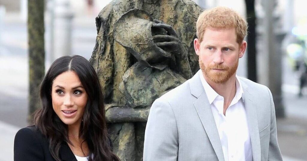 Meghan and Harry ‘divided’ on Beatrice and Eugenie in new royal rift – Celebrity News – Entertainment Meghan and Harry 'divided' on Beatrice and Eugenie in new royal rift - Celebrity News - Entertainment