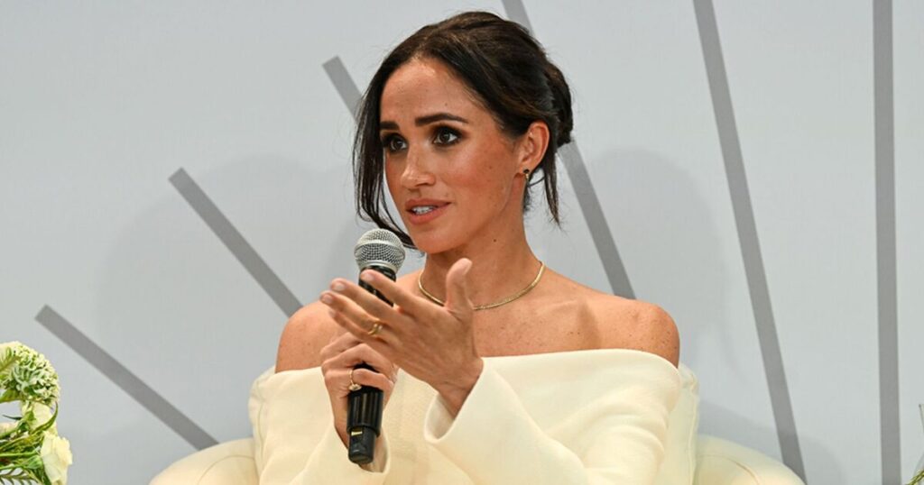 Meghan Markle 'grasping on' to royal past in new interview - Celebrity News - Entertainment