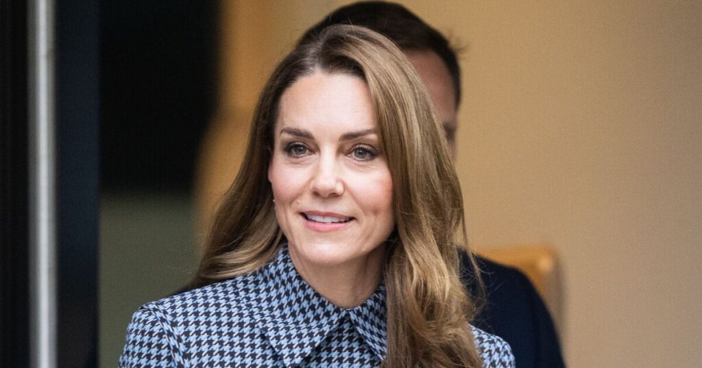 Kate Middleton ‘clashing with major royal’ over Prince Harry dilemma – Celebrity News – Entertainment Kate Middleton 'clashing with major royal' over Prince Harry dilemma - Celebrity News - Entertainment