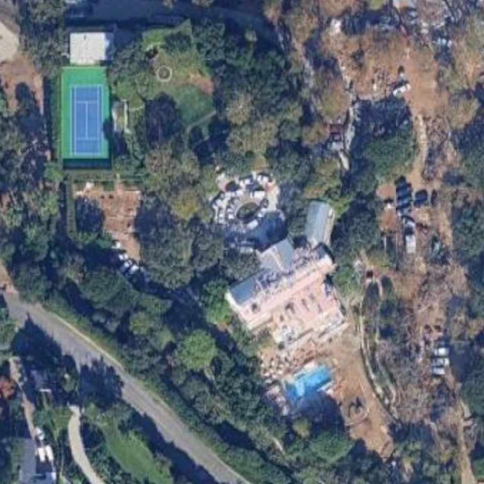 Jeff Bezos Beverly Hills home