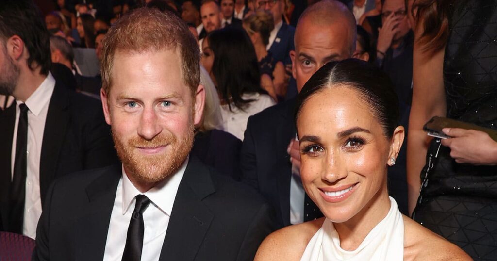 Meghan Markle, Prince Harry, Archie, Lilibet Volunteer Before Thanksgiving Meghan Markle, Prince Harry, Archie, Lilibet Volunteer Before Thanksgiving