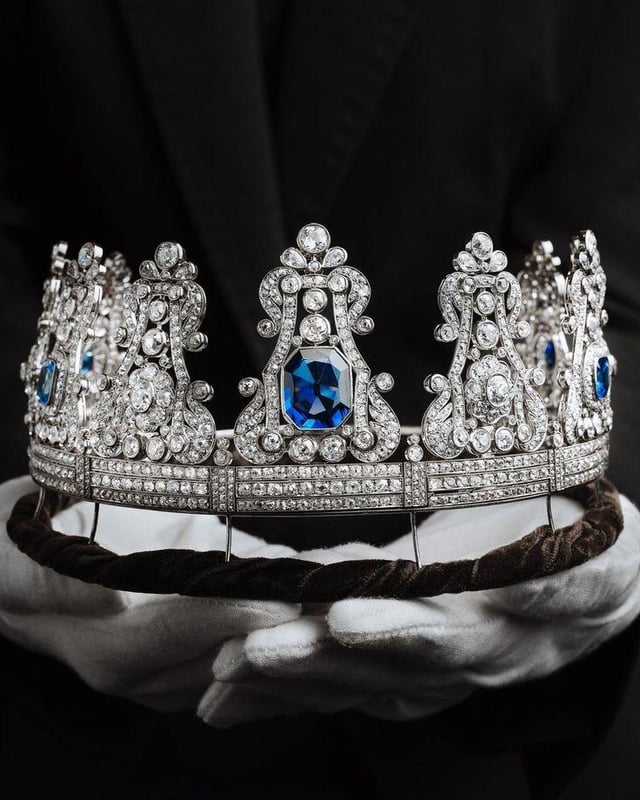A look at Queen Maria II of Portugal’s Sapphire Tiara on the 170th anniversary of her death. It sold at auction in 2021 for $1.95 million