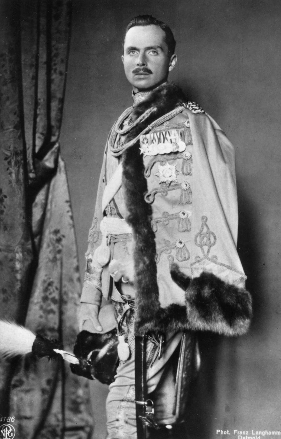 Charles Albany