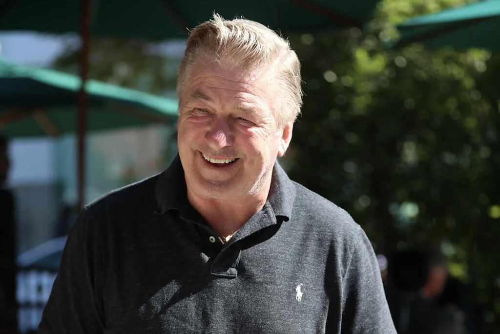 Alec Baldwin Forced to Drive Home Instead of Fly After Raising $250K with Brother Stephen for Breast Cancer Research Alec Baldwin Forced to Drive Home Instead of Fly After Raising $250K with Brother Stephen for Breast Cancer Research