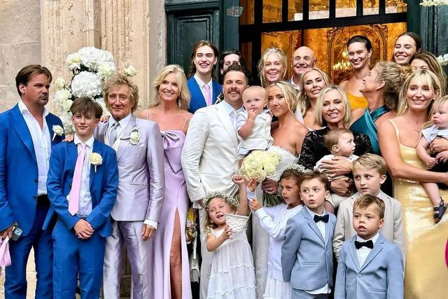 Rod Stewart/Instagram Rod Stewart and his family