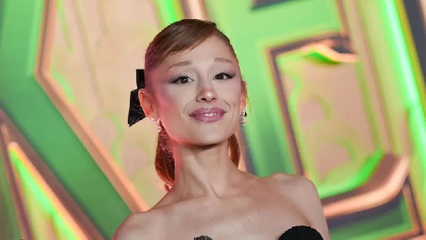Man who grabbed Ariana Grande at premiere banned from Singapore