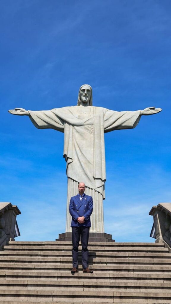 Prince William visited the iconic Christ the Redeemer with finalists ahead of Earthshot Prize awards 🇧🇷