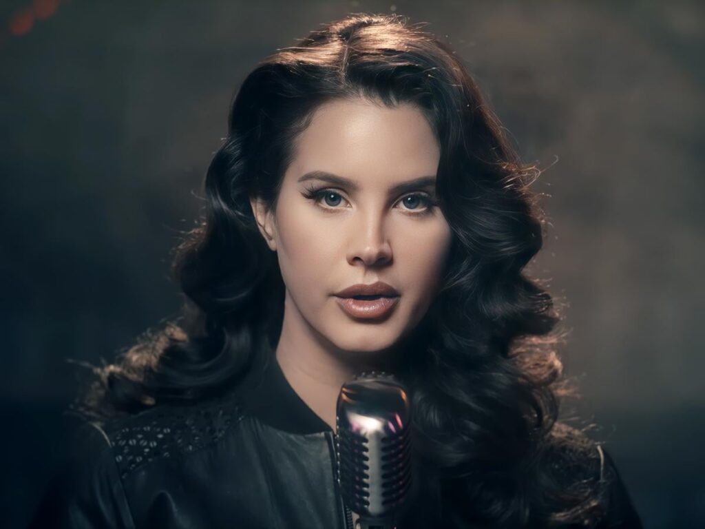 The Lana Del Rey song "too dark" to give to radio