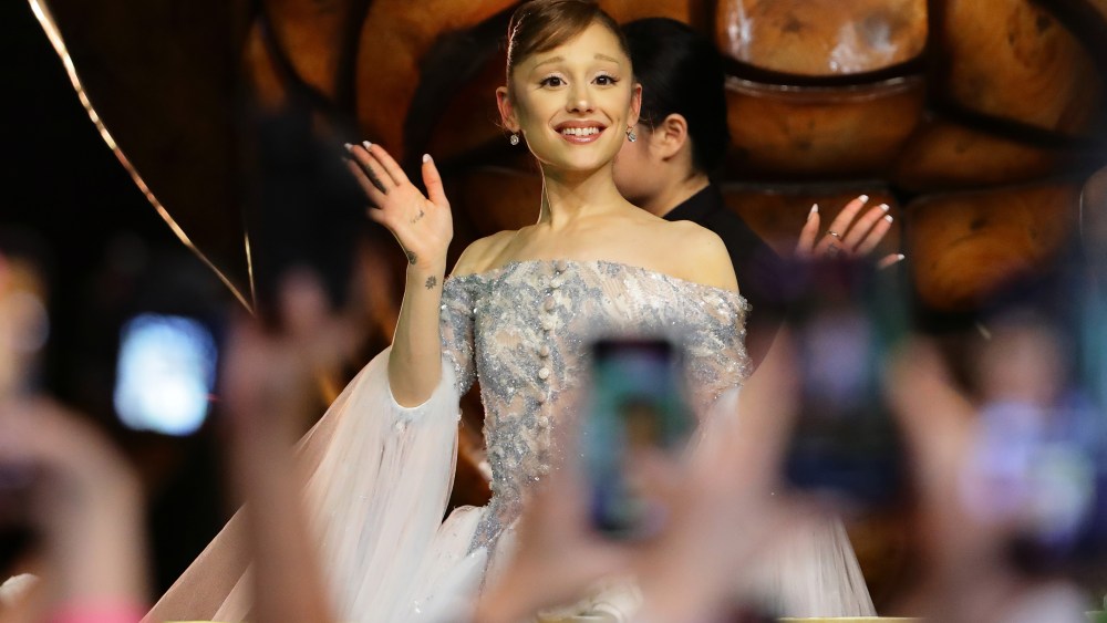 Ariana Grande Charged by Fan on 'Wicked' Red Carpet, Cynthia Erivo Protects Her