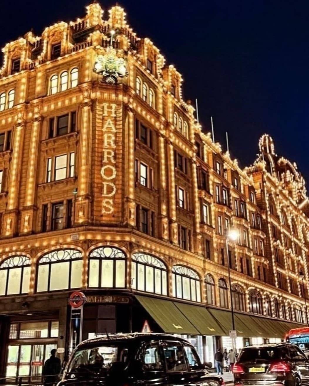 From Harrods to Heathrow: This Royal Family Owns London’s Crown Jewels From Harrods to Heathrow: This Royal Family Owns London’s Crown Jewels