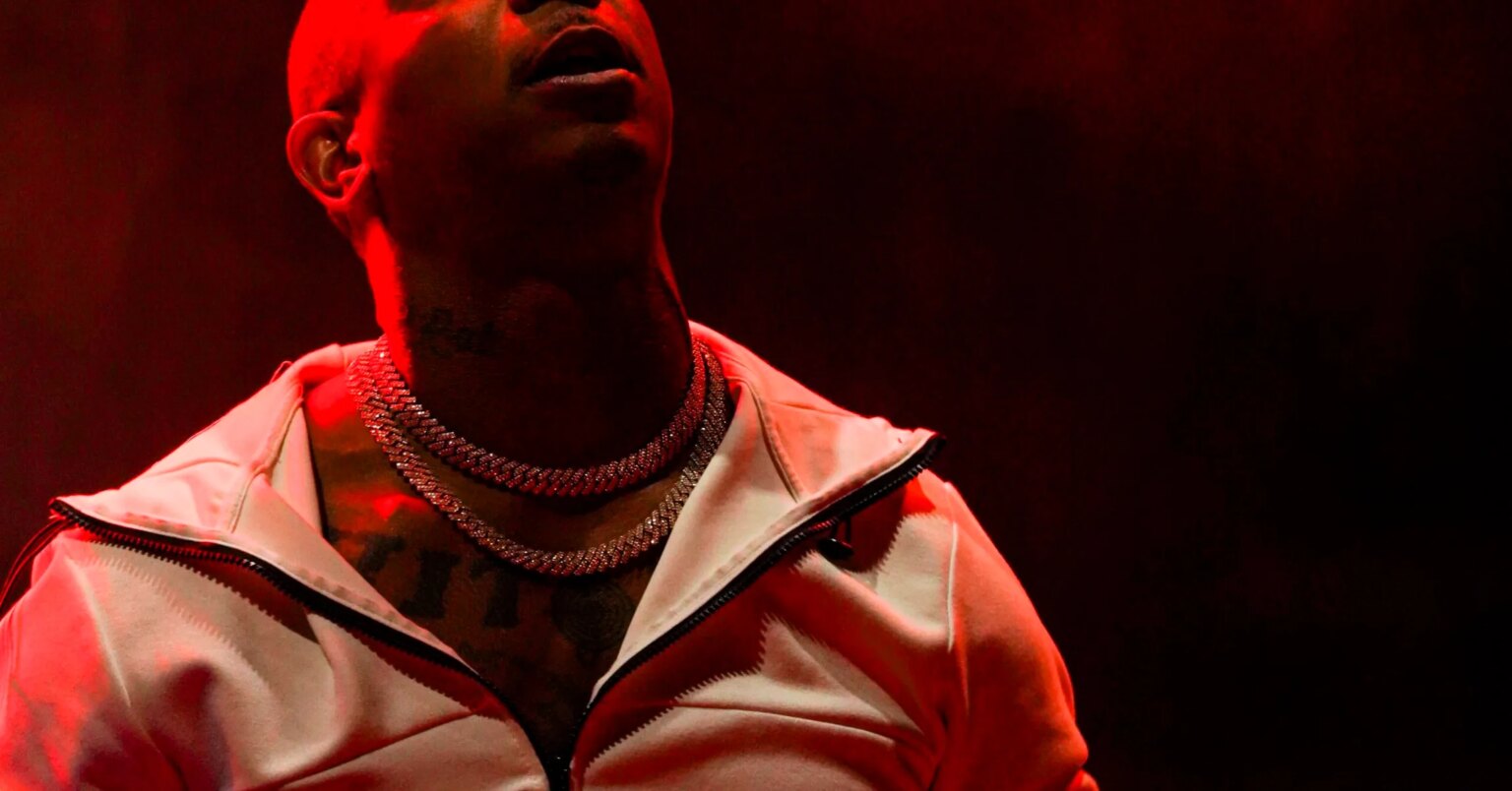 Ja Rule Disses 50 Cent & Defends Max B Over Jumping Rumors Ja Rule Disses 50 Cent & Defends Max B Over Jumping Rumors
