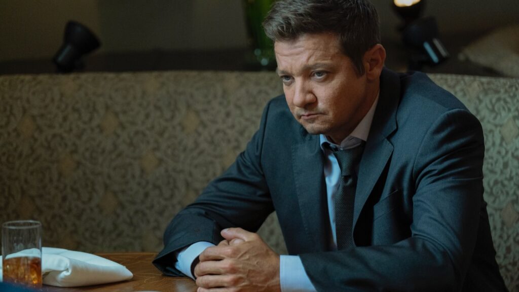 Jeremy Renner Threatened to Call ICE on Girlfriend, She Says Jeremy Renner Threatened to Call ICE on Girlfriend, She Says