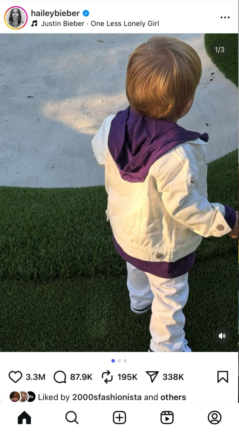 Hailey Bieber via Instagram: "Happy Halloween from JBB 🎃🎃🎃💜"