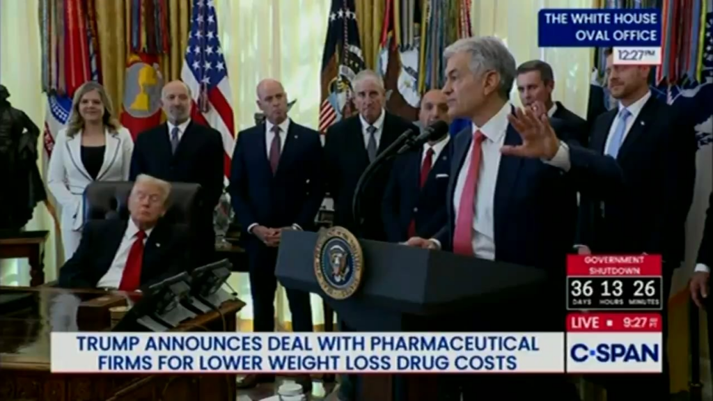 Trump is passed out as Mehmet Oz speaks about obesity and dementia at the White House