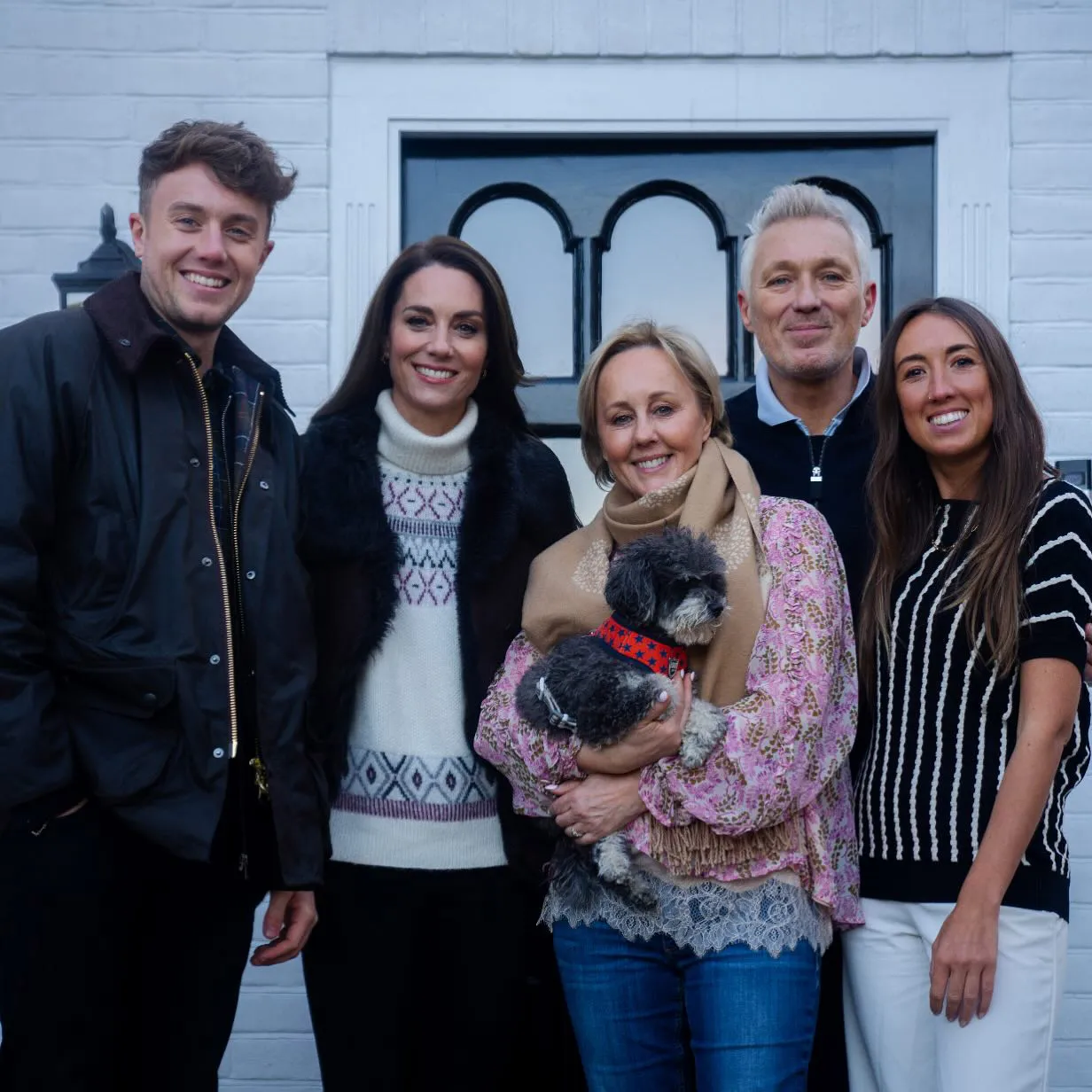 Roman Kemp, Kate Middleton, Martin Kemp posing outside their house