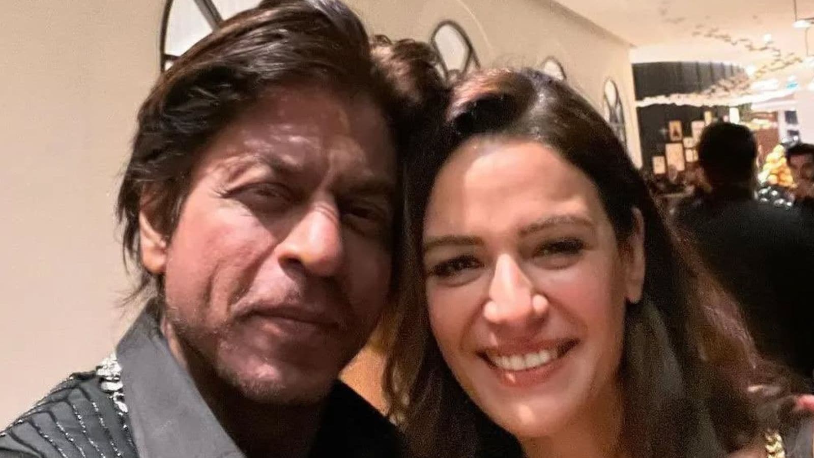 Talking to CNN-News18 Showsha, she recalled telling Shah Rukh Khan, “Sir, you cannot be here! I can’t do this in front of you,” leaving him stunned for a second.