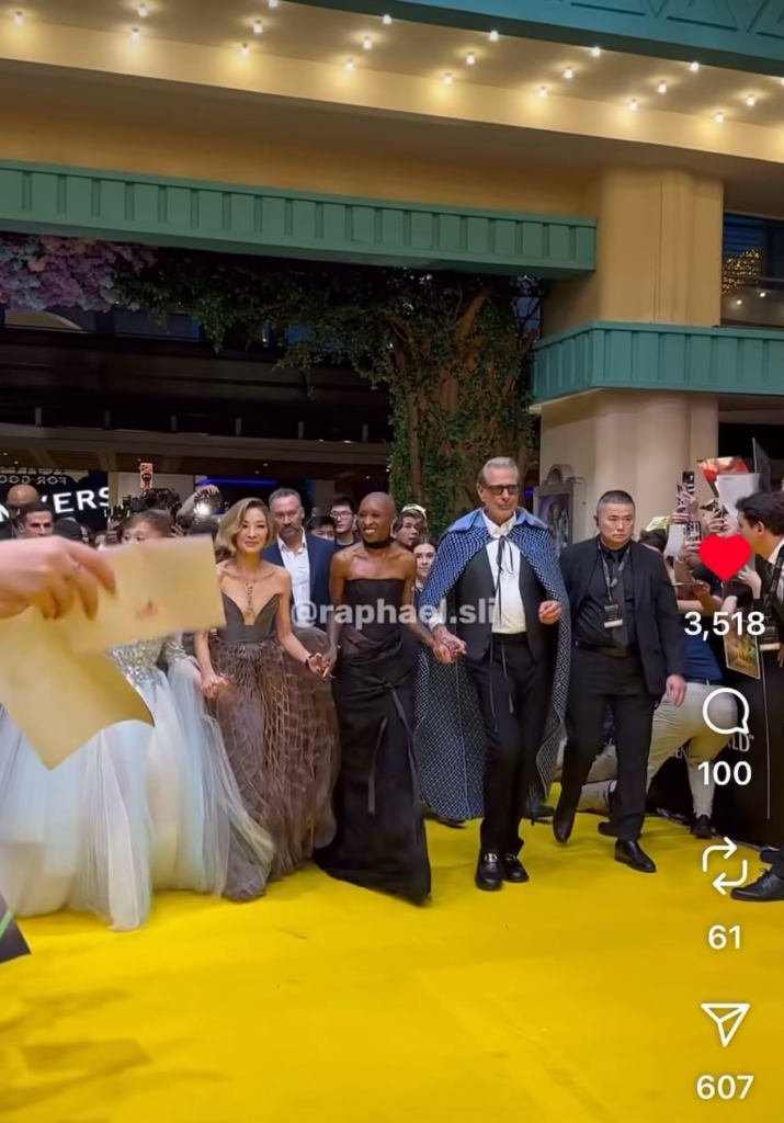 Video from fan shows fans urging security to arrest Ariana Grande attacker after he first made contact. He tried again and was almost successful until they finally removed him. Video from fan shows fans urging security to arrest Ariana Grande attacker after he first made contact. He tried again and was almost successful until they finally removed him.