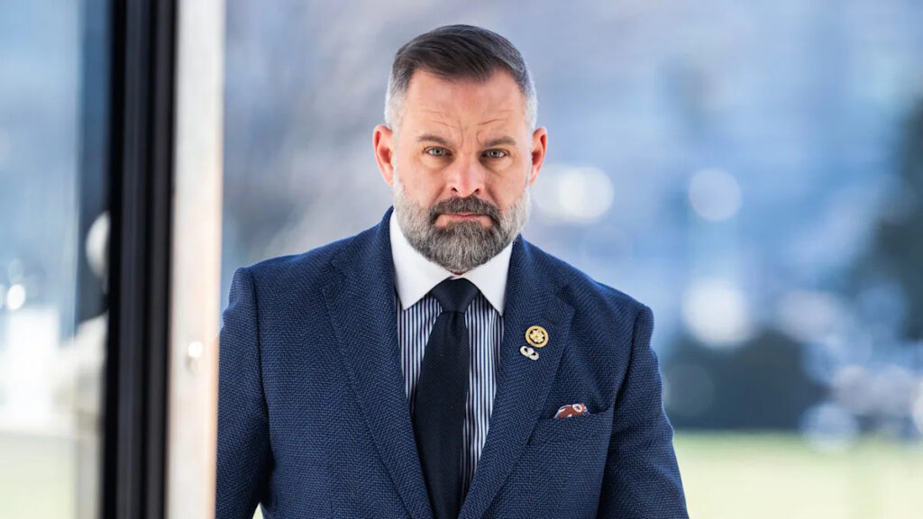 MAGA Star Caught With Prostitutes Before Afghan Rescue Mission Yahoo news home