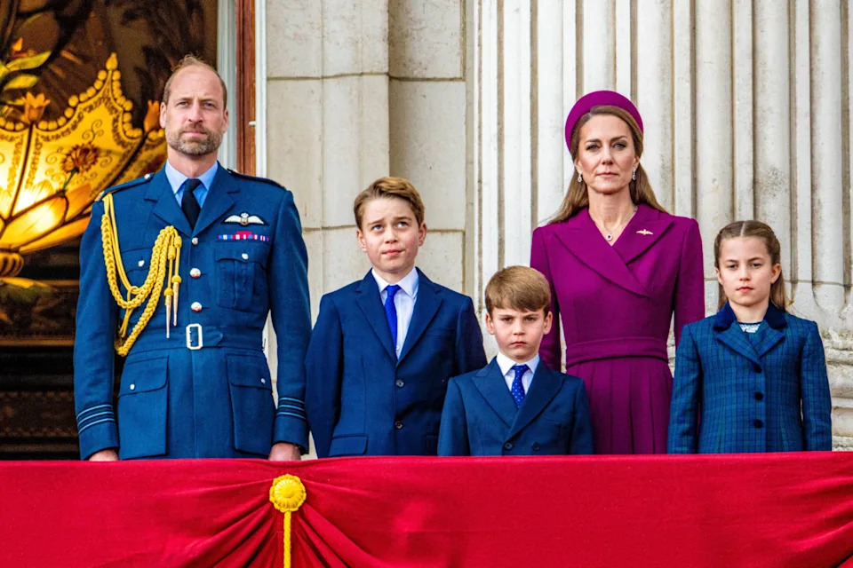  <span class="wp-caption-text">MEGA</span>