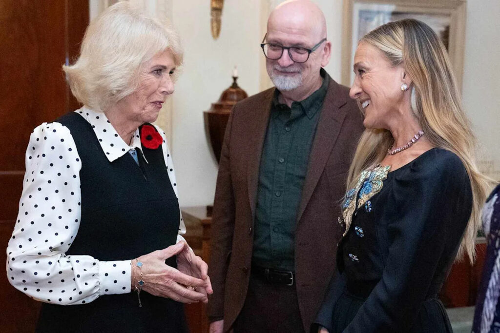 Sarah Jessica Parker Dips Into a Rare Curtsy (with a Bow for Good Measure!) as She Meets Queen Camilla