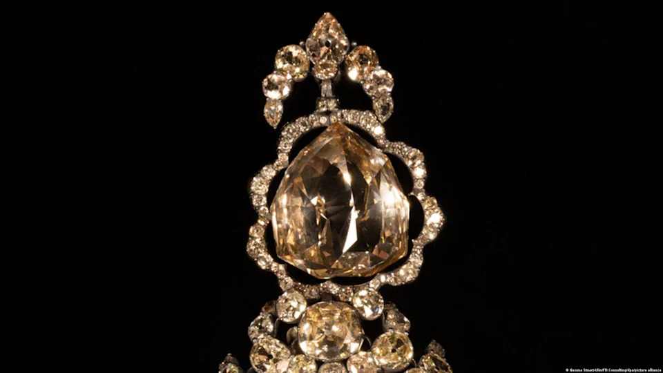 The 'Florentine' diamond had been considered lost since 1920, with various stories circulating about its fate<span class="copyright">Nasuna Stuart-Ulin/FTI Consulting/dpa/picture alliance</span>