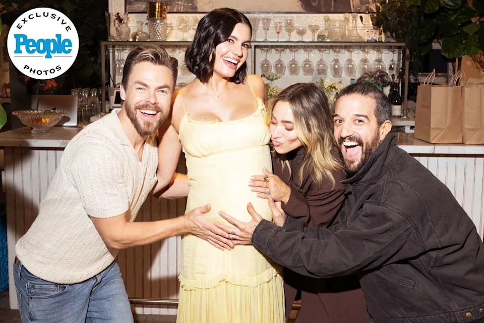 Jon Snip Derek and Hayley Hough with their fellow Dancing with the Stars alums