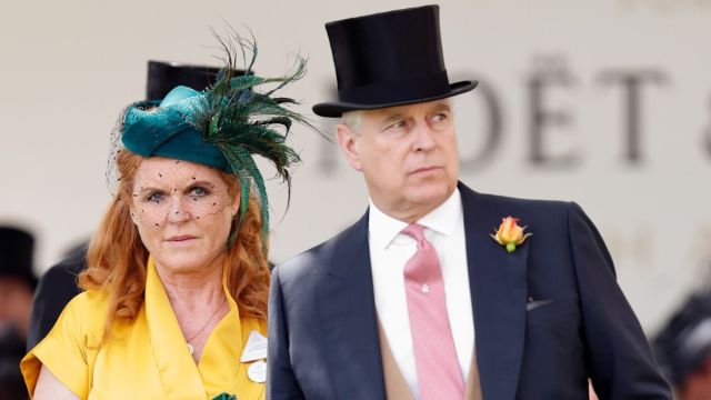 Sarah Ferguson Abandons Ex-Prince Andrew — Royal Expert Yahoo entertainment home