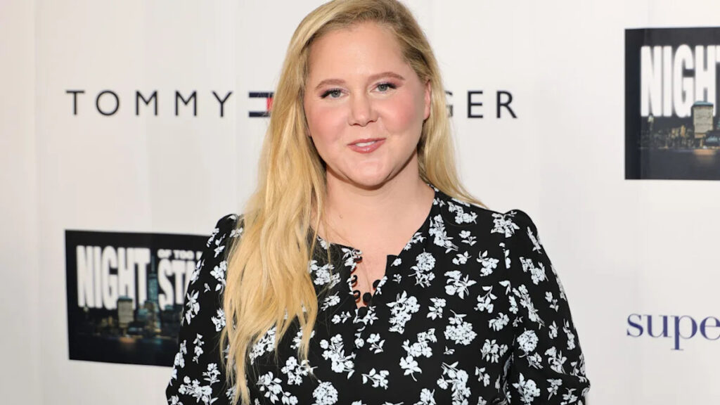 Amy Schumer Stuns in Tiny Dress After Weight Loss Yahoo entertainment home