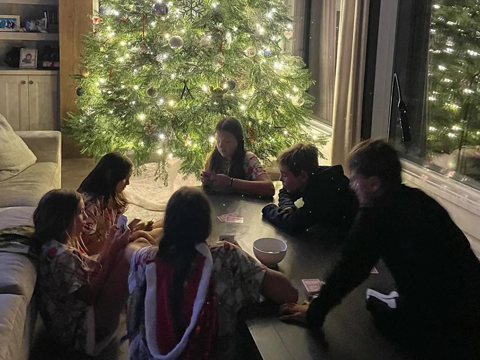 <p>Merry Christmas</p>