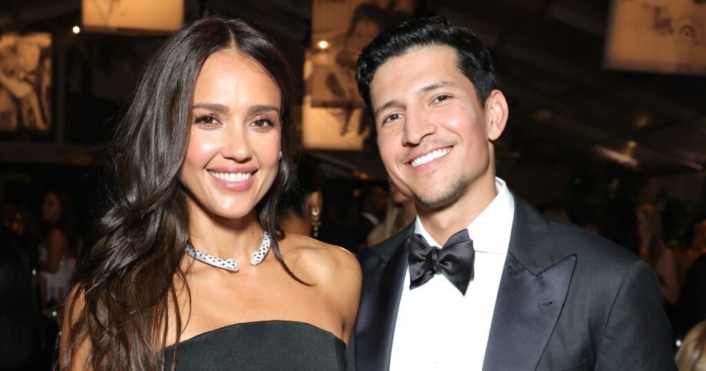 Jessica Alba and Danny Ramirez Go Instagram Official Jessica Alba and Danny Ramirez Go Instagram Official