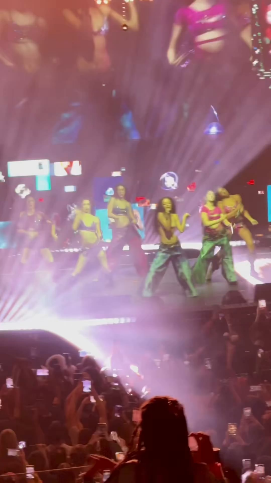 KATSEYE had to pause their GNARLY performance during the Atlanta stop of the 'Beautiful Chaos Tour' to assist a fan who wasn’t feeling well.