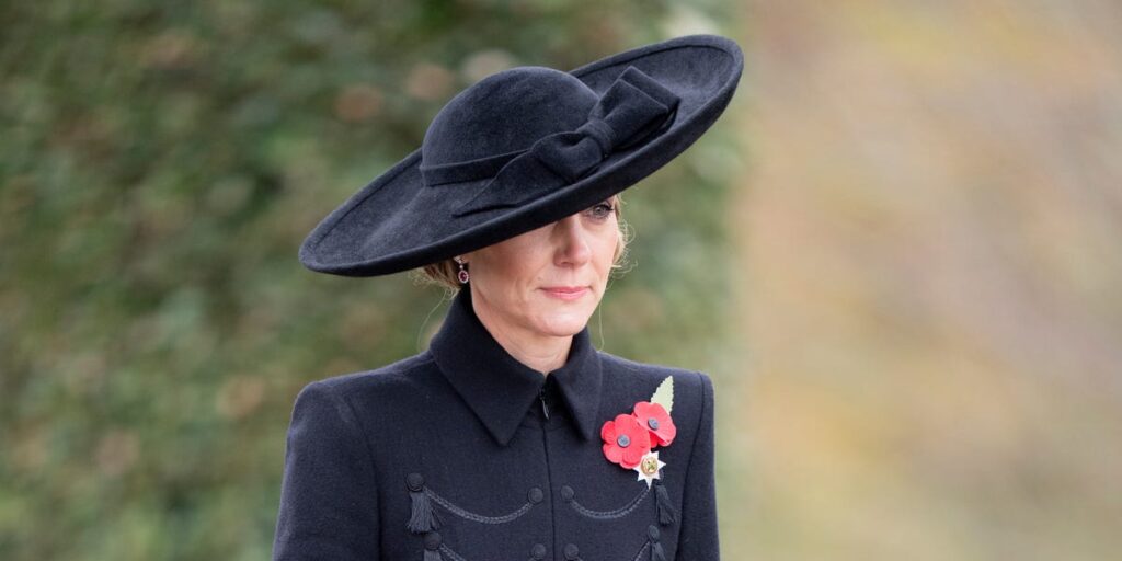 Kate Middleton Makes a Solo Appearance at a Moving Remembrance Day Service